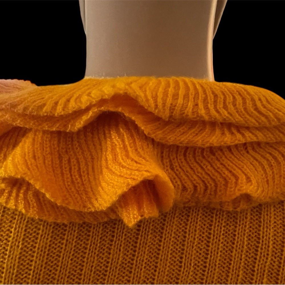 Vintage Late 60s Little Lisa Ruffle Sweater V Neck Size S - Picture 8 of 14
